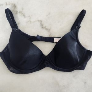 Victoria’s Secret Classic Original T Shirt Bra size 34A Black BRAND NEW